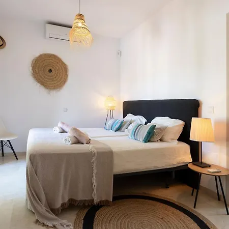 Bed & Breakfast La Vida En Rosa 3*